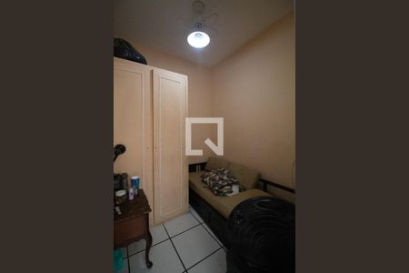 Apartamento à venda com 400m², 3 quartos e 1 vaga Apartamento à venda com 400m², 3 quartos e 1 vagaÁrea de serviço - Quarto