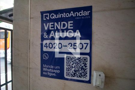 Apartamento à venda com 400m², 3 quartos e 1 vaga Apartamento à venda com 400m², 3 quartos e 1 vagaPlaca