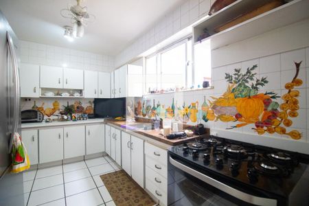 Apartamento à venda com 400m², 3 quartos e 1 vaga Apartamento à venda com 400m², 3 quartos e 1 vagaCozinha/Copa