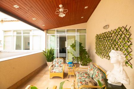 Apartamento à venda com 400m², 3 quartos e 1 vaga Apartamento à venda com 400m², 3 quartos e 1 vagaCobertura - Área gourmet 1