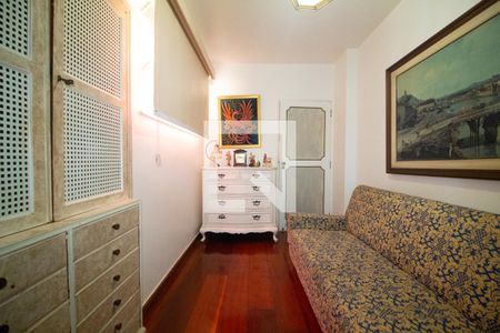 Apartamento à venda com 400m², 3 quartos e 1 vaga Apartamento à venda com 400m², 3 quartos e 1 vagaCorredor