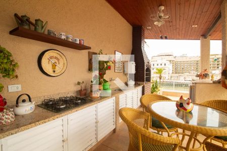 Apartamento à venda com 400m², 3 quartos e 1 vaga Apartamento à venda com 400m², 3 quartos e 1 vagaCobertura - Área gourmet 2