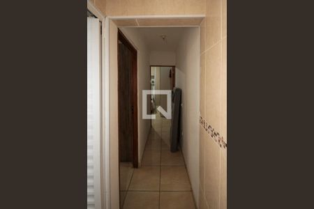 Casa para alugar com 100m², 2 quartos e 1 vaga Casa para alugar com 100m², 2 quartos e 1 vagaCorredor