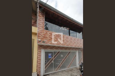 Casa para alugar com 100m², 2 quartos e 1 vaga Casa para alugar com 100m², 2 quartos e 1 vagaFachada