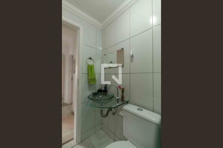 Apartamento à venda com 74m², 3 quartos e 1 vagaBanheiro Social