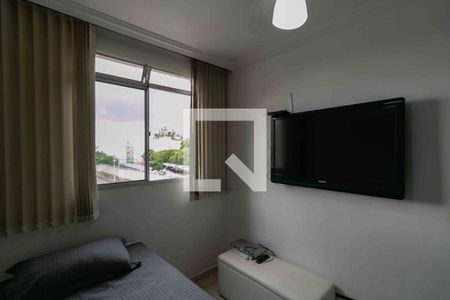 Apartamento à venda com 74m², 3 quartos e 1 vagaQuarto 2