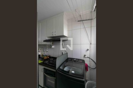 Apartamento à venda com 74m², 3 quartos e 1 vagaÁrea de Serviço