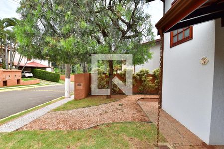 Casa de condomínio à venda com 153m², 3 quartos e 4 vagasJardim