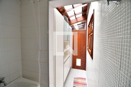 Casa de condomínio à venda com 153m², 3 quartos e 4 vagasÁrea de Serviço