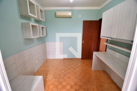 Casa de condomínio à venda com 153m², 3 quartos e 4 vagasQuarto 2