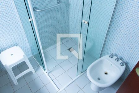 Casa de condomínio à venda com 150m², 4 quartos e 4 vagasBANHEIRO DA SUITE