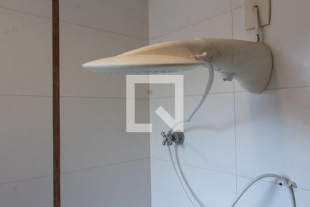 Casa de condomínio à venda com 150m², 4 quartos e 4 vagasBANHEIRO DA SUITE TÉRREO