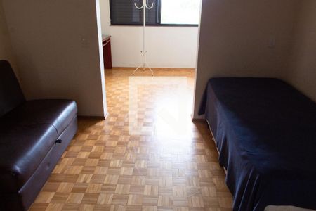 Casa de condomínio à venda com 150m², 4 quartos e 4 vagasSUITE