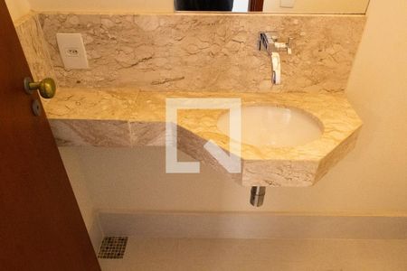 LAVABO de casa de condomínio à venda com 4 quartos, 150m² em Parque dos Jacarandás, Campinas