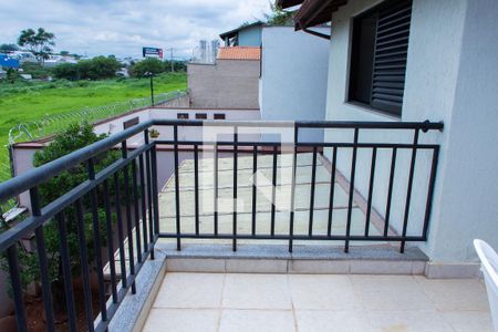 Casa de condomínio à venda com 150m², 4 quartos e 4 vagasSACADA QUARTO 2