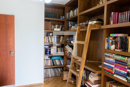 Casa de condomínio à venda com 150m², 4 quartos e 4 vagasQUARTO 2