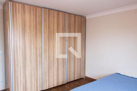 Casa de condomínio à venda com 150m², 4 quartos e 4 vagasSUITE TÉRREO