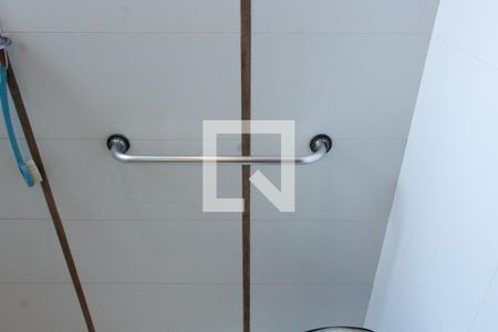 Casa de condomínio à venda com 150m², 4 quartos e 4 vagasBANHEIRO DA SUITE TÉRREO