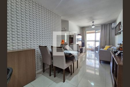 Apartamento à venda com 77m², 3 quartos e 1 vaga Apartamento à venda com 77m², 3 quartos e 1 vagaSala