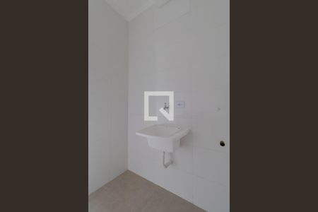 Sala e Cozinha  de apartamento para alugar com 2 quartos, 38m² em Vila Marieta, São Paulo