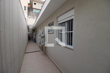 Casa para alugar com 295m², 4 quartos e 6 vagasCorredor