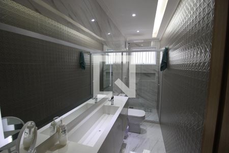 Casa para alugar com 295m², 4 quartos e 6 vagasBanheiro 2