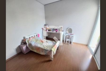 Foto 01 de casa de condomínio à venda com 4 quartos, 310m² em Swiss Park, Campinas