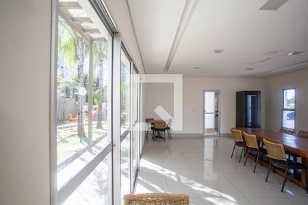 Apartamento à venda com 80m², 3 quartos e 2 vagas Apartamento à venda com 80m², 3 quartos e 2 vagasÁrea comum - Salão de festas