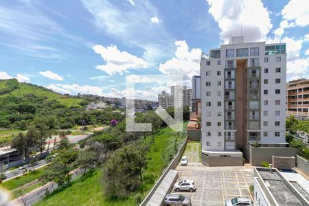 Apartamento à venda com 80m², 3 quartos e 2 vagas Apartamento à venda com 80m², 3 quartos e 2 vagasVista do quarto 2