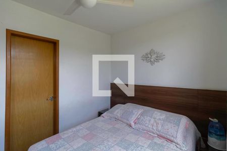Apartamento à venda com 80m², 3 quartos e 2 vagas Apartamento à venda com 80m², 3 quartos e 2 vagasSuíte