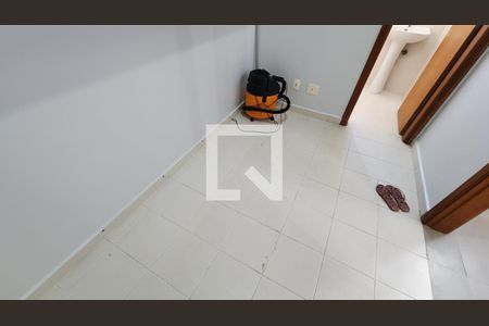 Apartamento para alugar com 202m², 4 quartos e 2 vagasQuarto de Serviço