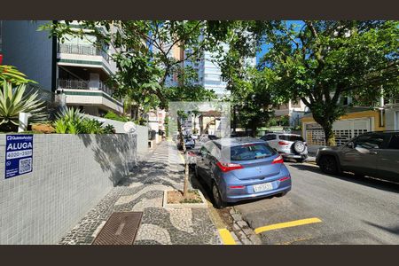 Apartamento para alugar com 202m², 4 quartos e 2 vagasVista da Rua