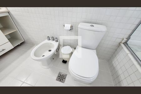 Apartamento para alugar com 202m², 4 quartos e 2 vagasBanheiro da Suíte 1