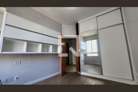 Apartamento para alugar com 202m², 4 quartos e 2 vagasQuarto 4 - Armários