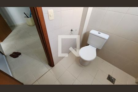 Apartamento para alugar com 202m², 4 quartos e 2 vagasBanheiro de serviço