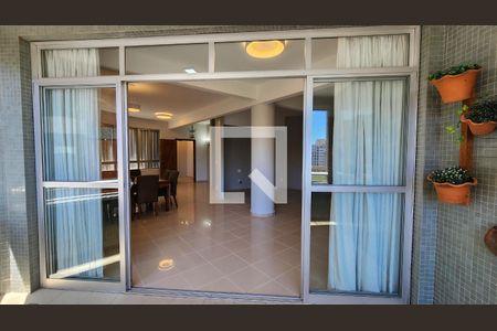 Apartamento para alugar com 202m², 4 quartos e 2 vagasDetalhe Sala