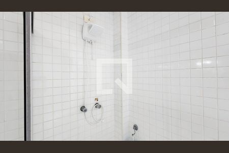 Apartamento para alugar com 202m², 4 quartos e 2 vagasChuveiro