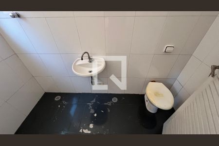 Casa à venda com 450m², 4 quartos e 4 vagasBanheiro da edicula