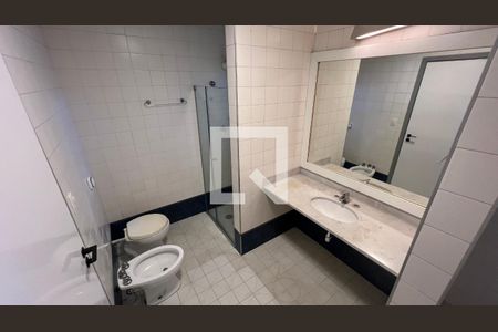 Casa à venda com 450m², 4 quartos e 4 vagasBanheiro