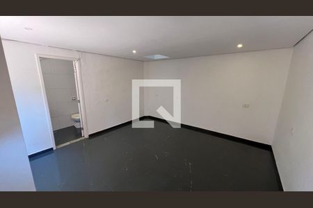 Casa à venda com 450m², 4 quartos e 4 vagasEdicula