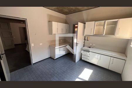 Casa à venda com 450m², 4 quartos e 4 vagasCopa