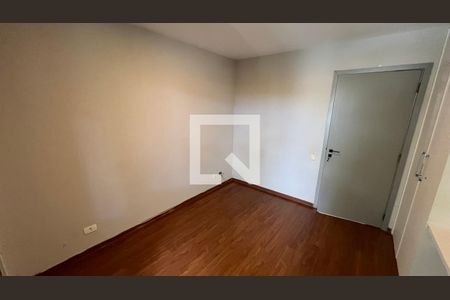 Casa à venda com 450m², 4 quartos e 4 vagasQuarto 2