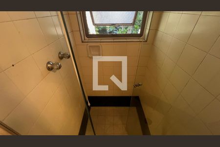 Casa à venda com 450m², 4 quartos e 4 vagasBanheiro