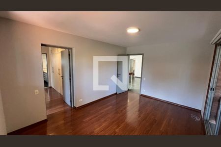 Casa à venda com 450m², 4 quartos e 4 vagasSuite 1