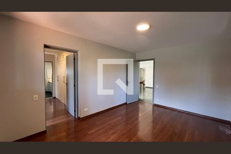 Casa à venda com 450m², 4 quartos e 4 vagasSuite 1