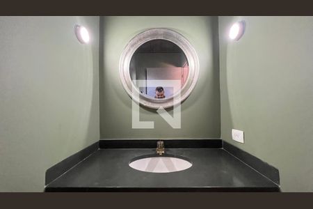 Casa à venda com 450m², 4 quartos e 4 vagasLavabo