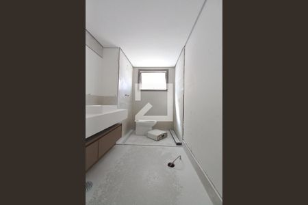 Apartamento à venda com 153m², 3 quartos e 3 vagasBanheiro da Suíte