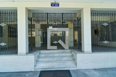 Apartamento à venda com 60m², 2 quartos e 1 vagaEntrada