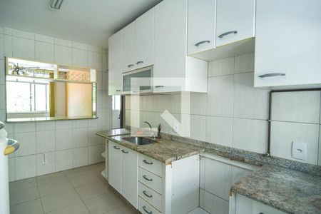 Apartamento à venda com 60m², 2 quartos e 1 vagaCozinha