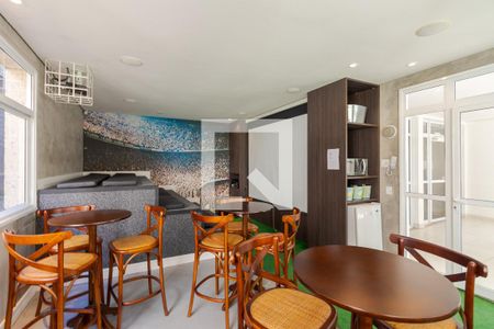 Apartamento para alugar com 55m², 2 quartos e 1 vagaÁrea comum - Sala de TV
